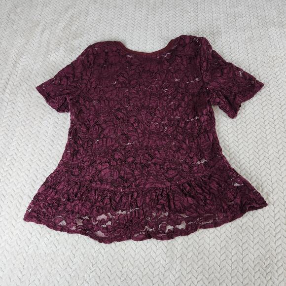 LOFT Women's Plum Floral Lace V-Neck Sz Medium Ruffle Hem Lace Top Romantic - Picture 2 of 6
